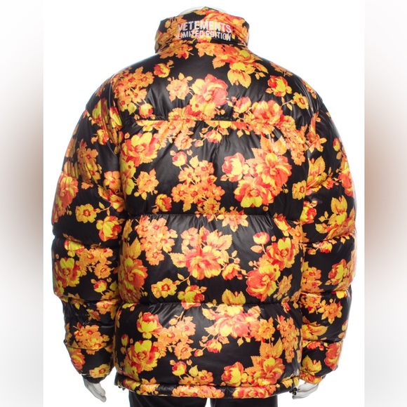 Vetements Down Jacket - Picture 2 of 3